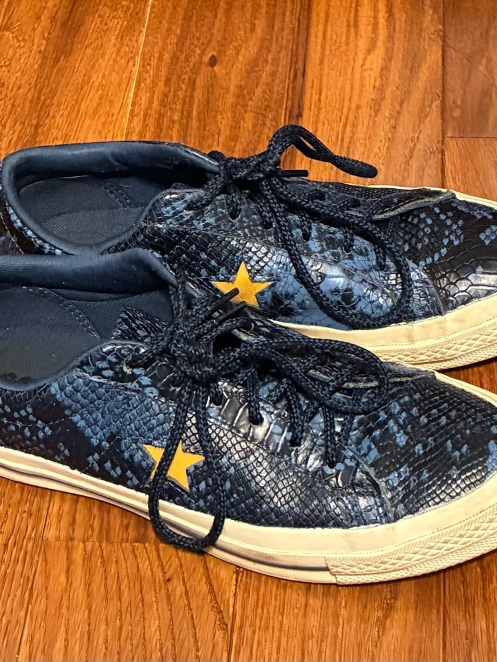 Converse Sneakers with Yellow star Accent - Picture 2 of 5